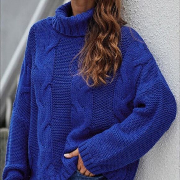 NEW Cozy Turtleneck Sweater - Picture 4 of 7